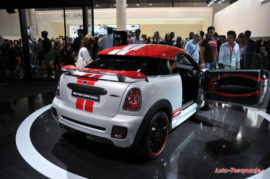 Mini Coupe John Cooper Works - tyl